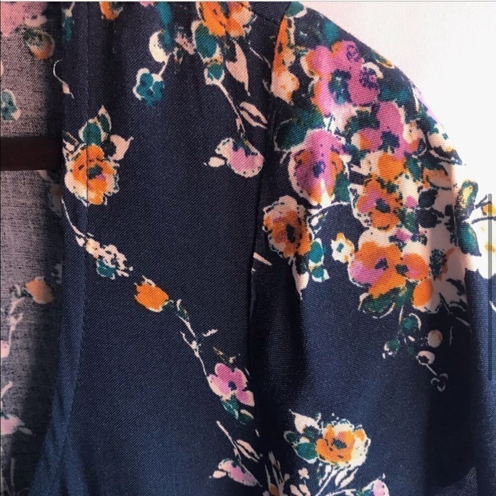 Altar’d State NWT Navy Floral Dress - Picture 6 of 9